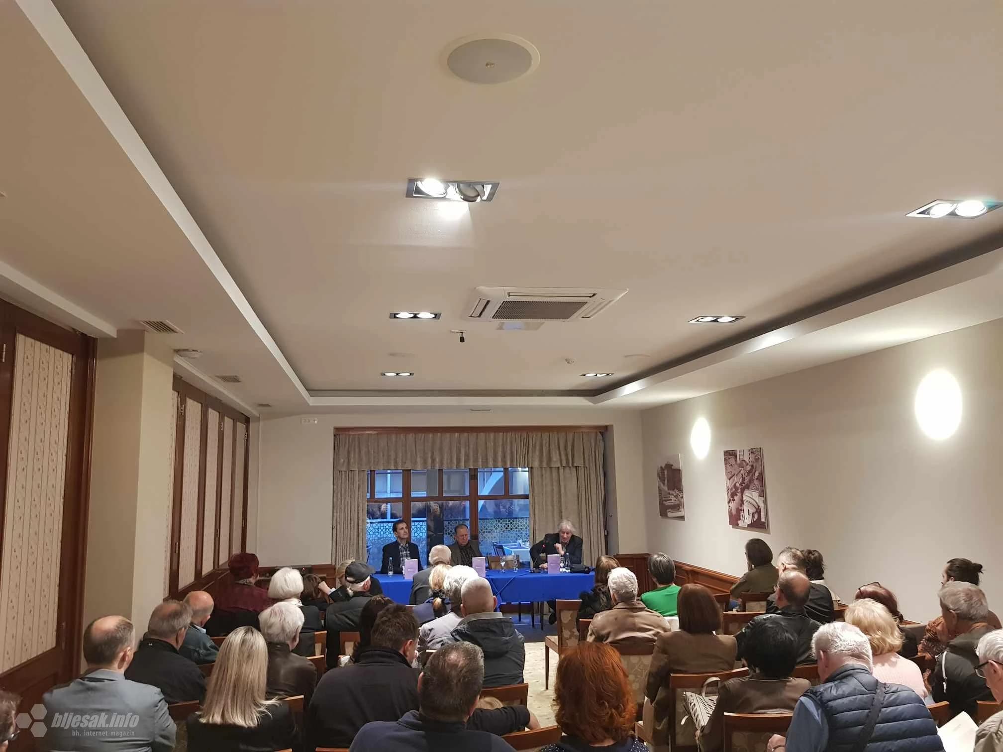 U Hotel Bristolu promovirana knjiga Nestajanje čovjeka autora Alice Zećo