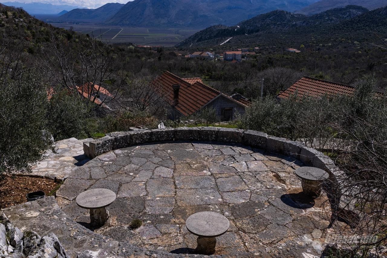 Božino gumno - za druženje i igru