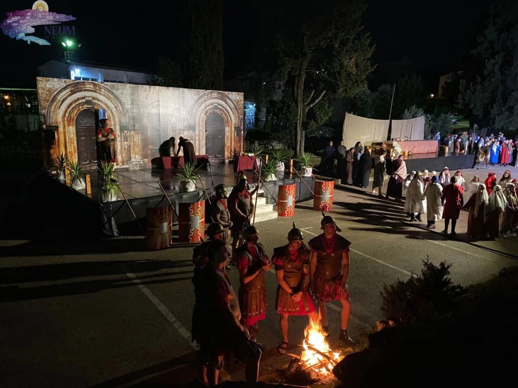 Uprizorenje Pasije u Neumu