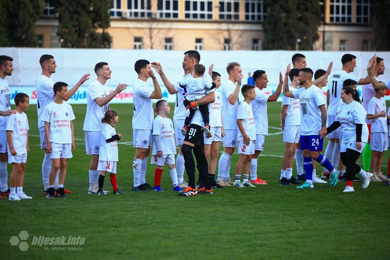 Na terenu s nogometašima