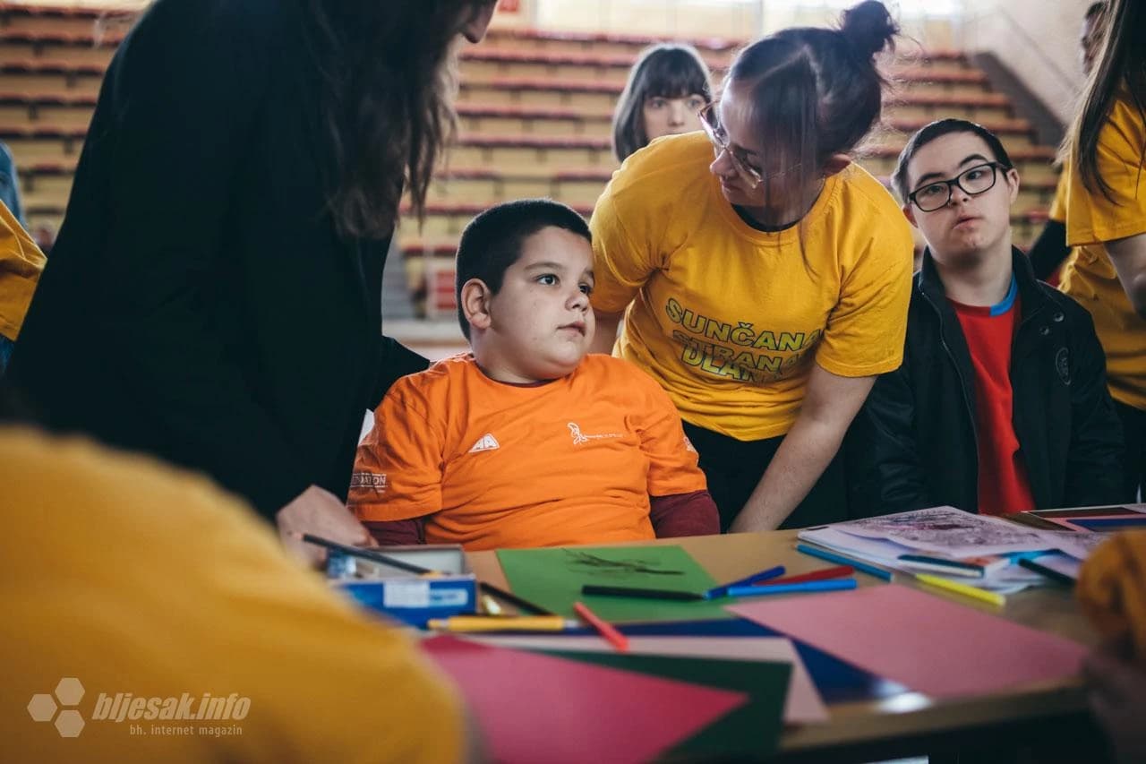 Tradicionalna manifestacija Sunčana strana dlana u Mostaru