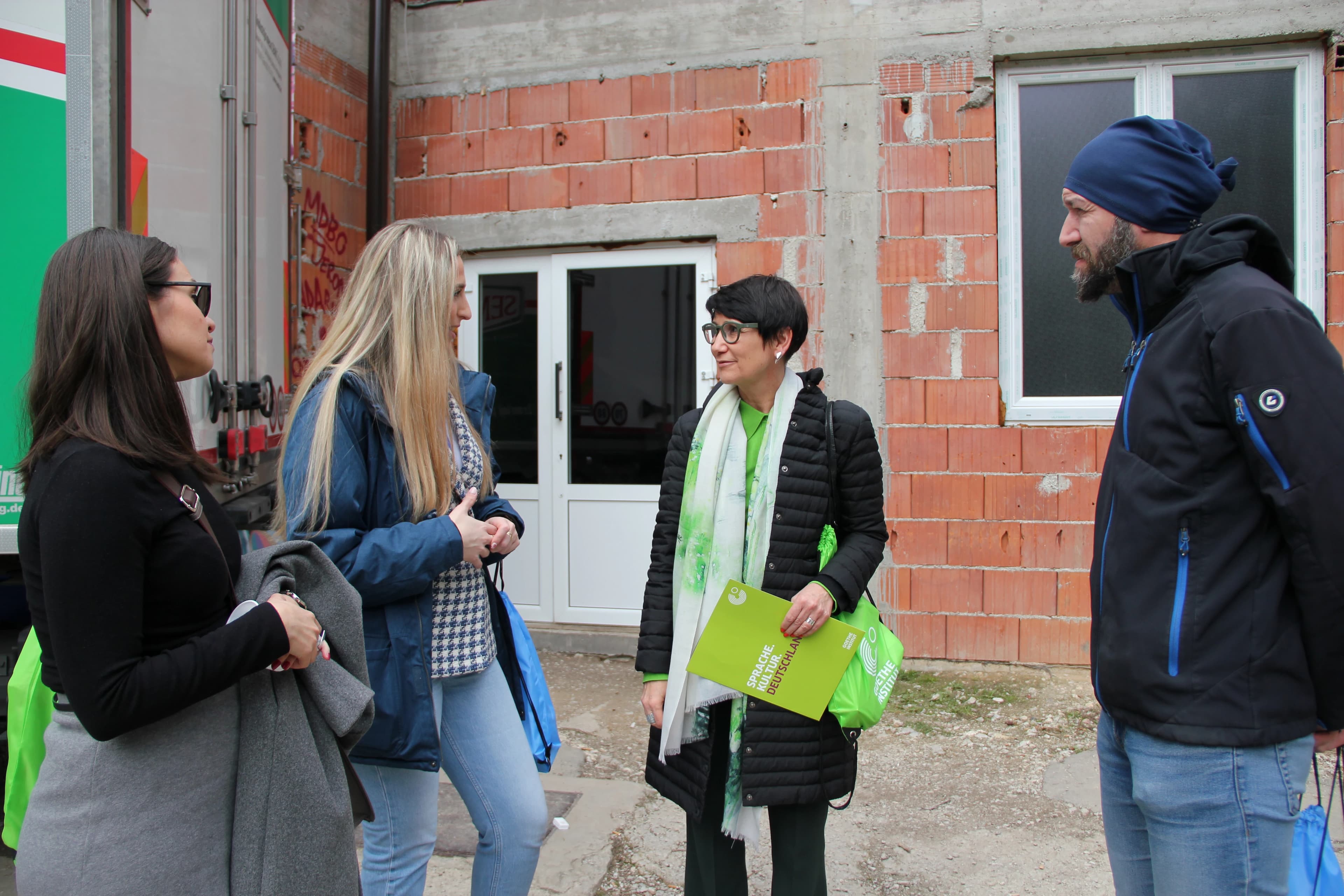 Foto: PR / Nejla Ramović Donacija Goethe- Instituta  za pomoć izbjeglicama