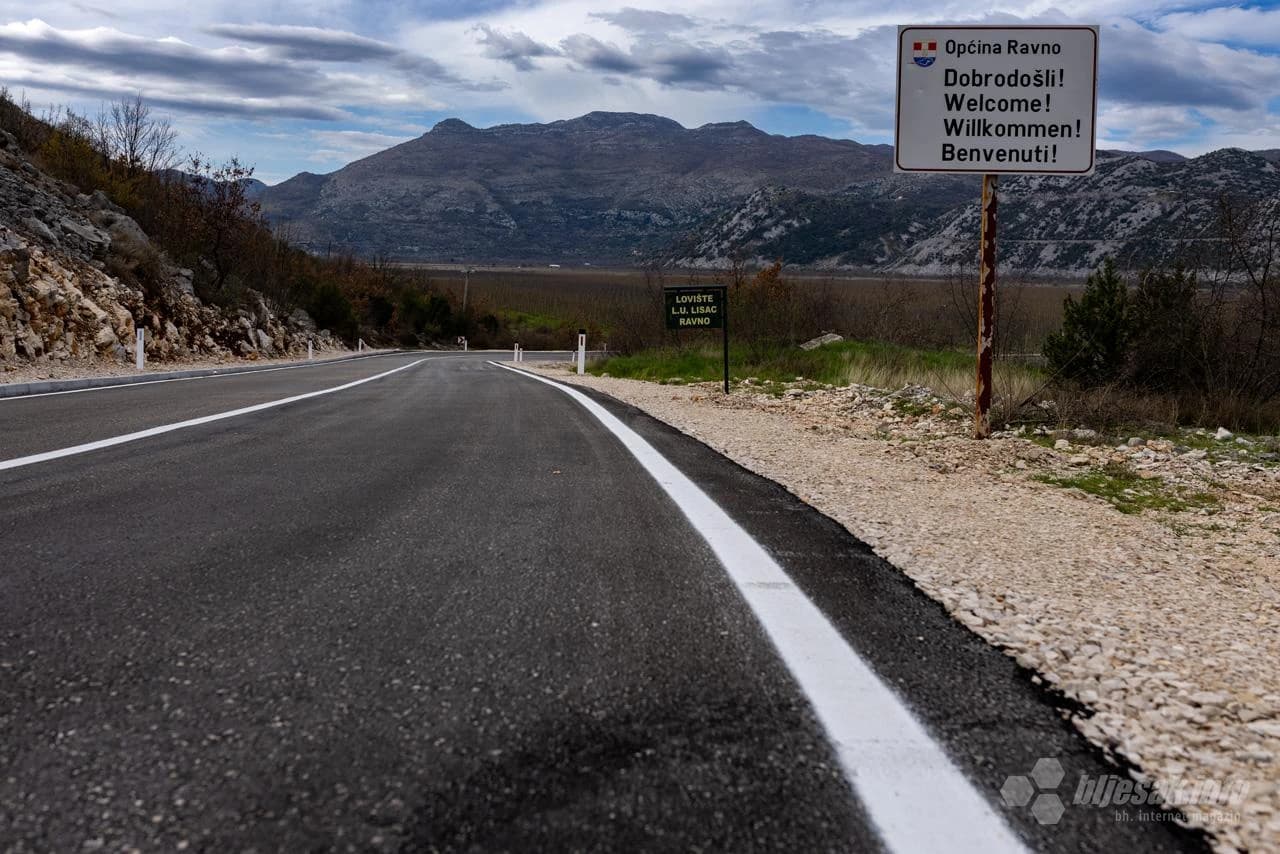 Na ulazu u općinu Ravno...