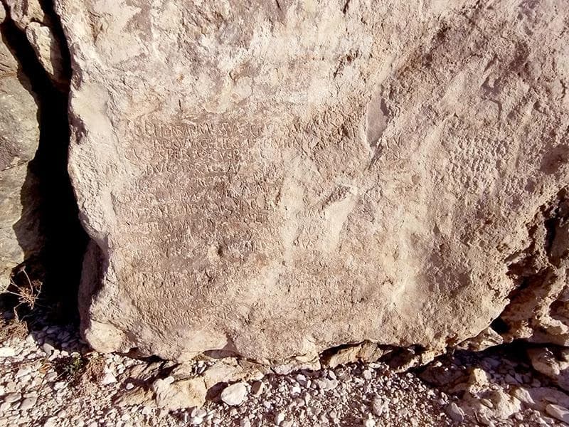 …za vilu i stihove