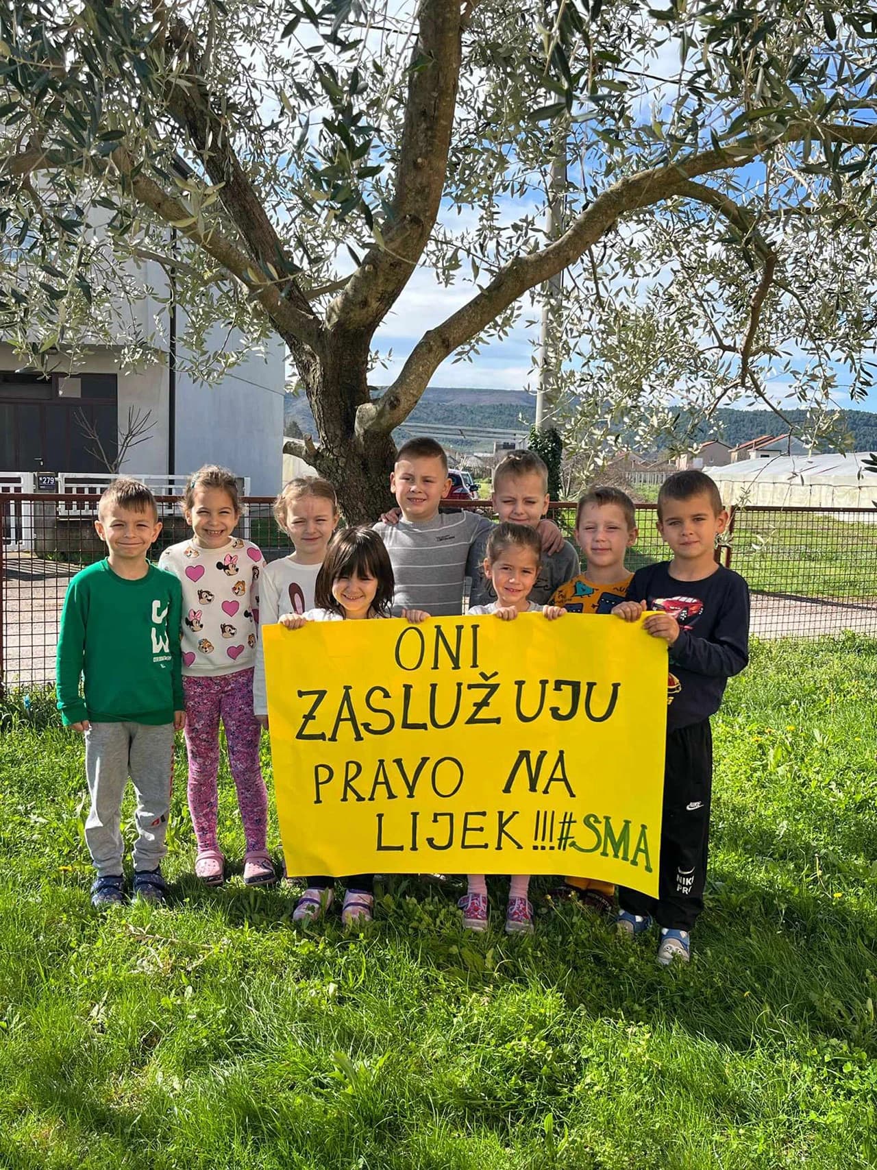 Sami ne možemo promijeniti svijet...