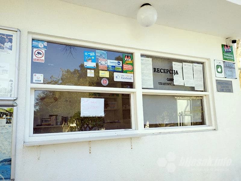 …pa tražimo prolaz…