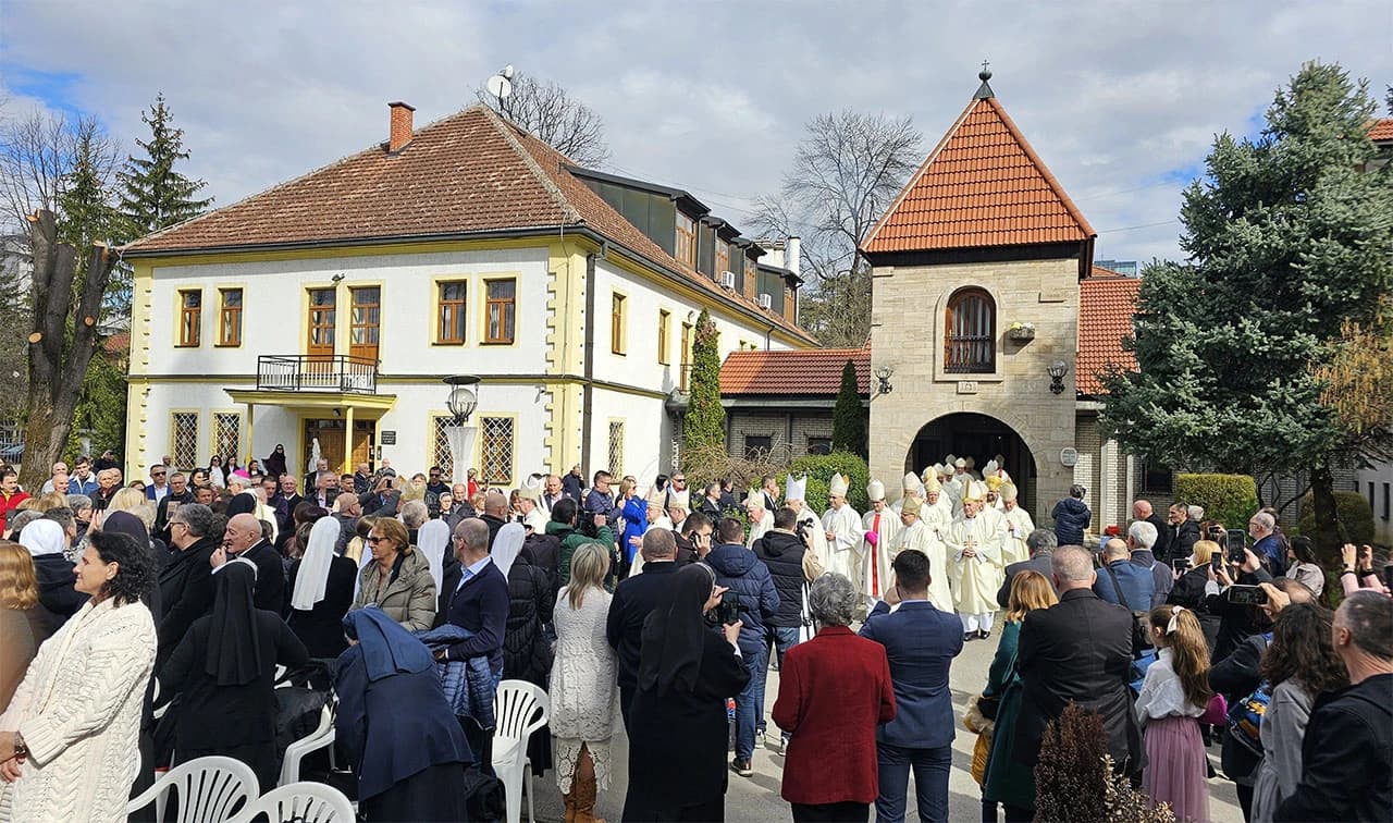 Mnoštvo u Banja Luci