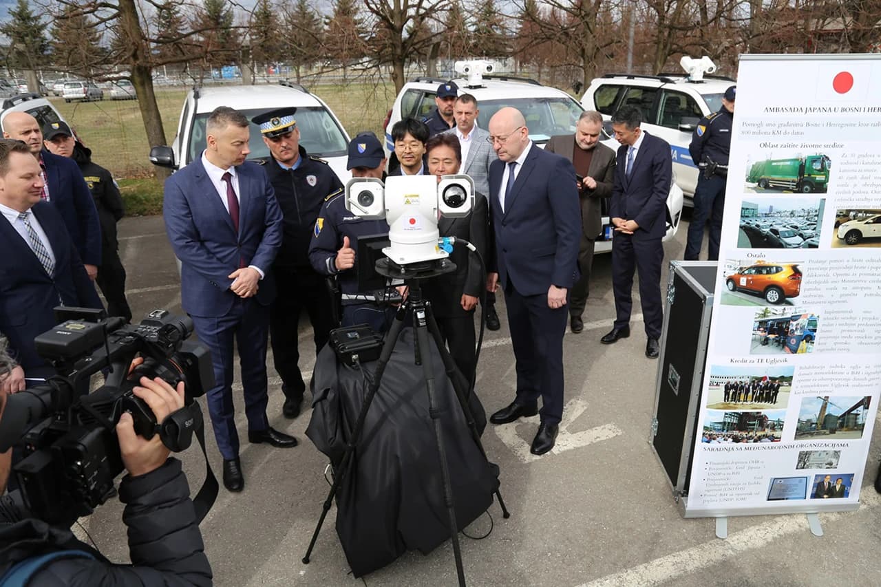 Iz Japana stigli roboti koji će nadzirati bh. granice