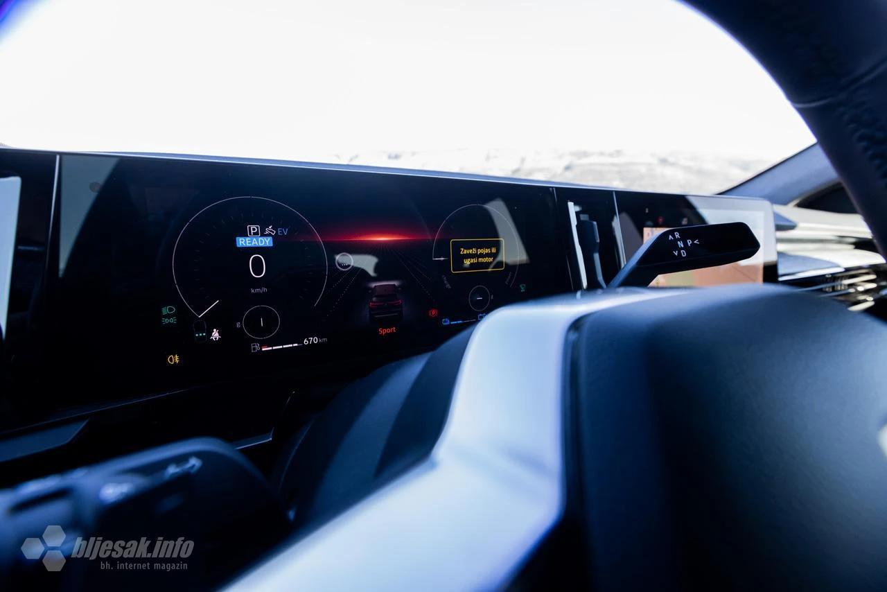 Austral E-Tech full hybrid