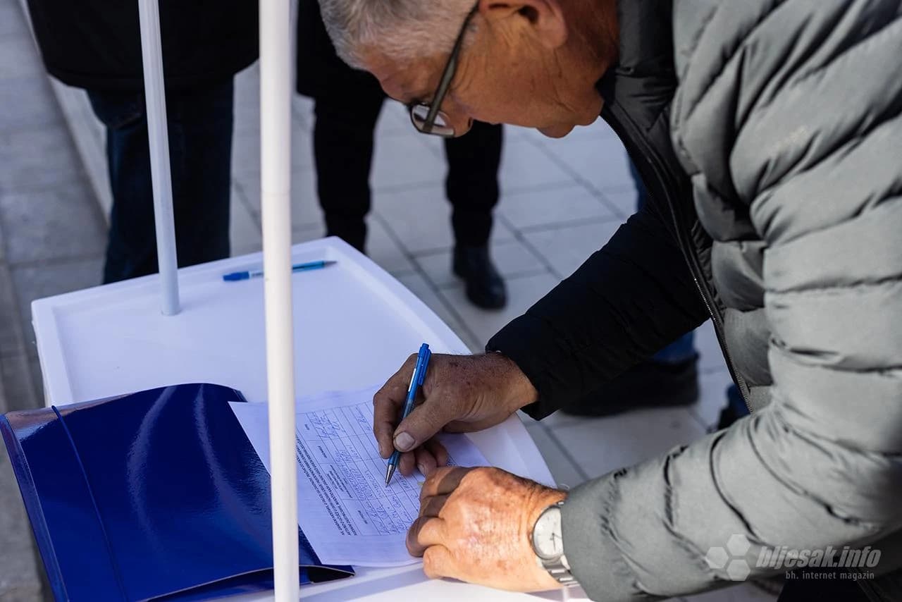 Mostarci protiv gradnje solara na nedozvoljenim mjestima