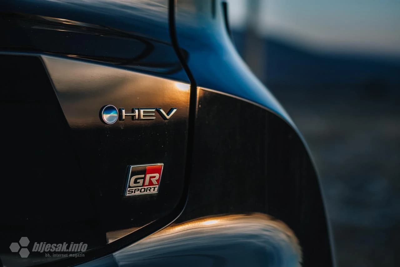 Potpuno nova Toyota C-HR