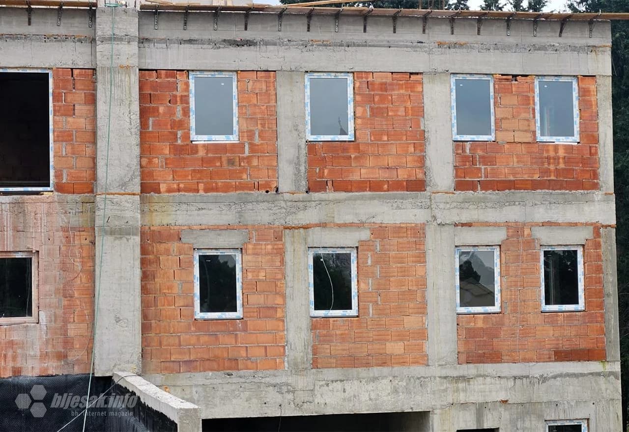 Radovi na zgradi Općine Neum