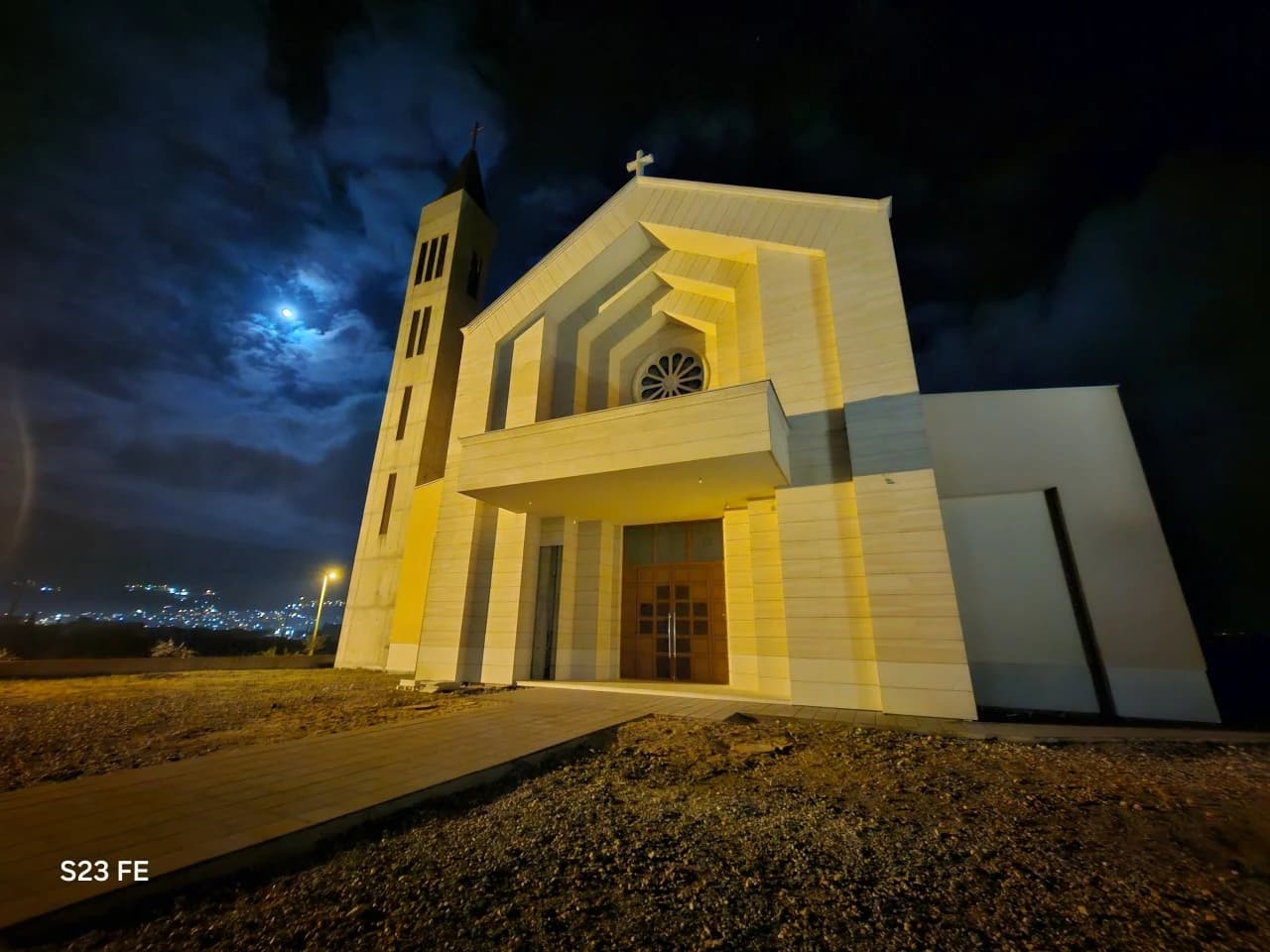 Evo što je pokazao Galaxy S23 FE