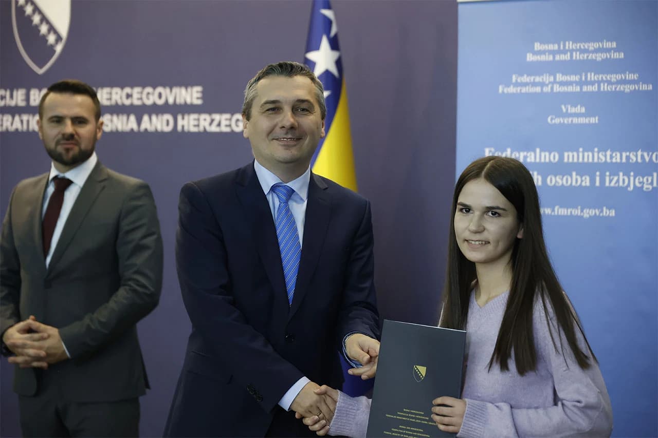 Stipendije za 933 studenta povratnika