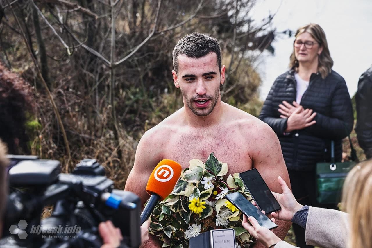 Plivanje za Časni krst 2024.