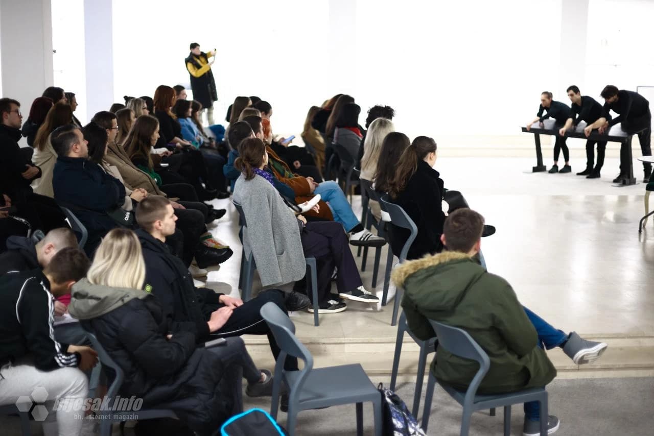 Panel rasprava na temu Mladi u kulturi