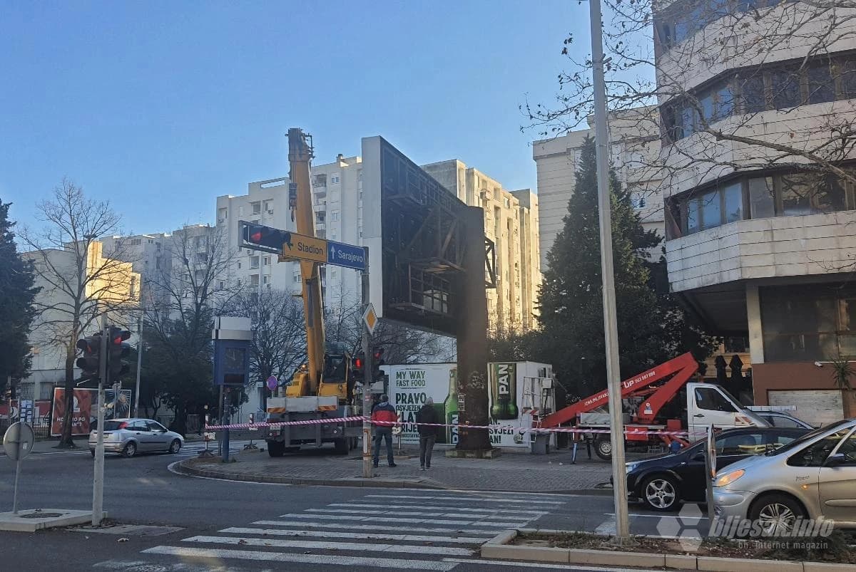 Reklamni display se seli na stadion Zrinjskog