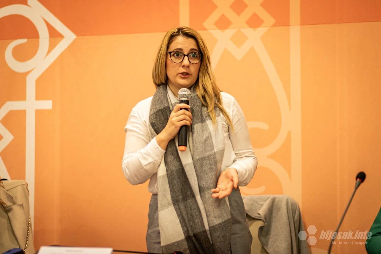 Svečana konferencija Zakon i ja