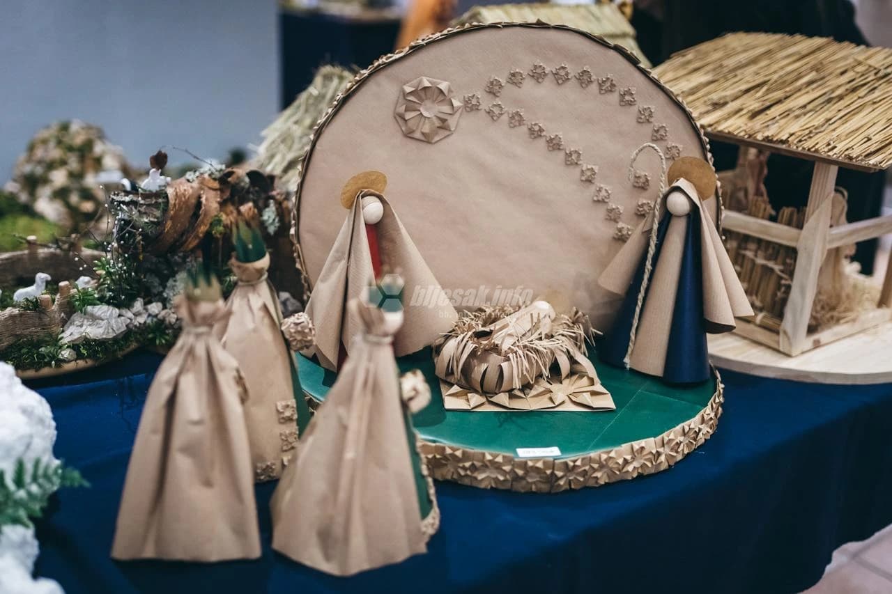 Izložba jaslica Galeriji Rondo u Mostaru