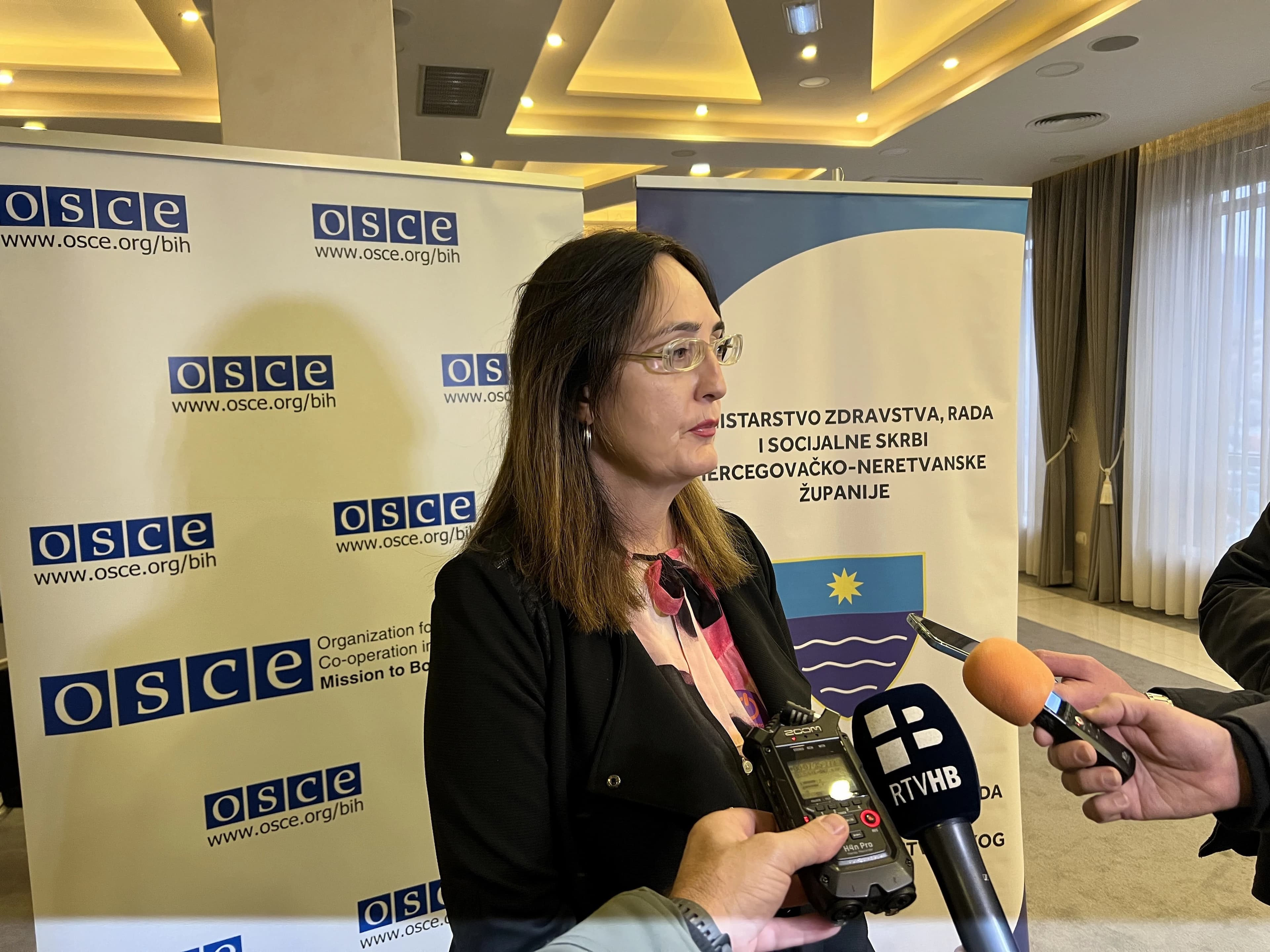 S okruglog stola u Mostaru