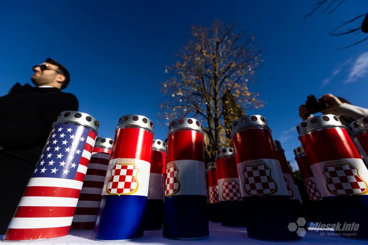 Svečanost otkrivanja spomenika Petru Hercegu Tomiću