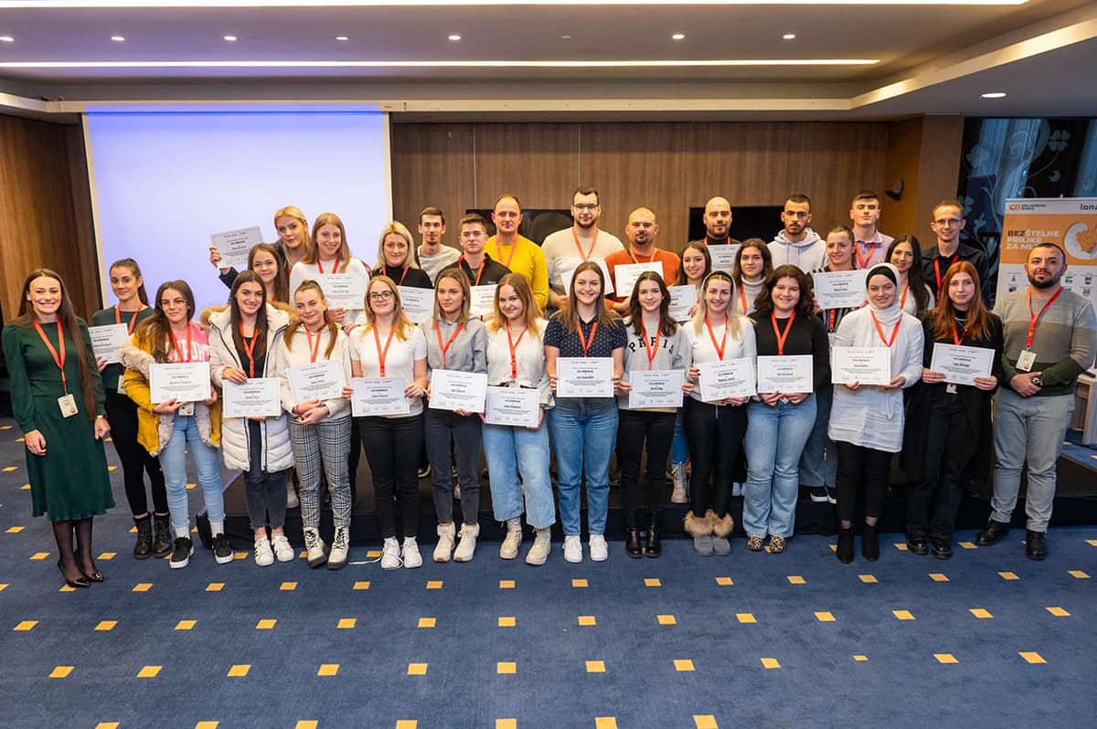 Foto:PR/Nove članice i članovi odbora