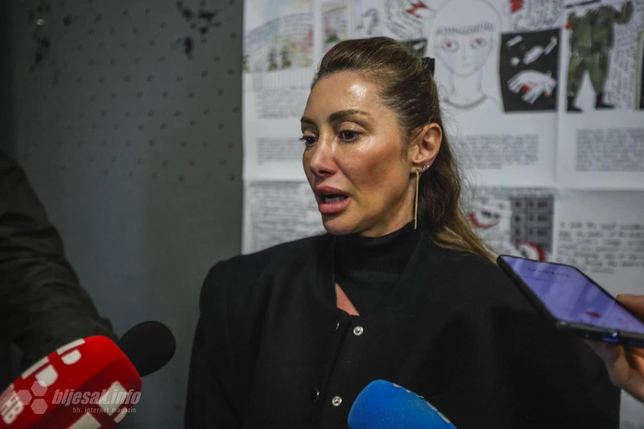 Diskriminacija žena u bh. društvu je očigledna i u konačnici dovodi do negativnih pojava poput epidemije femicida, istaknuto je na okruglom stolu održanom u prostorijama Omladinskog kulturnog centra (OKC) „Abrašević“ u Mostaru.