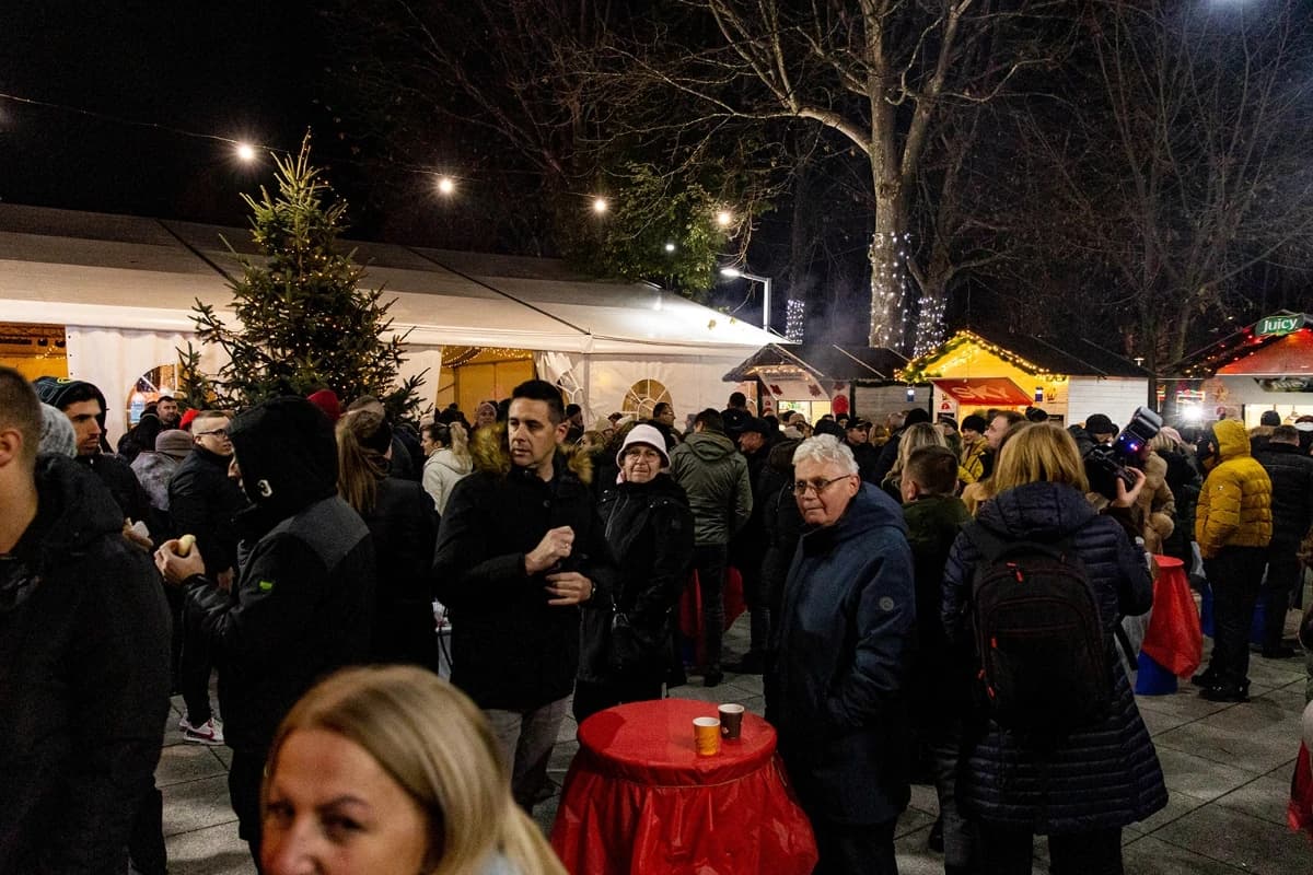 Čaroban početak "Božićne bajke" u Kiseljaku