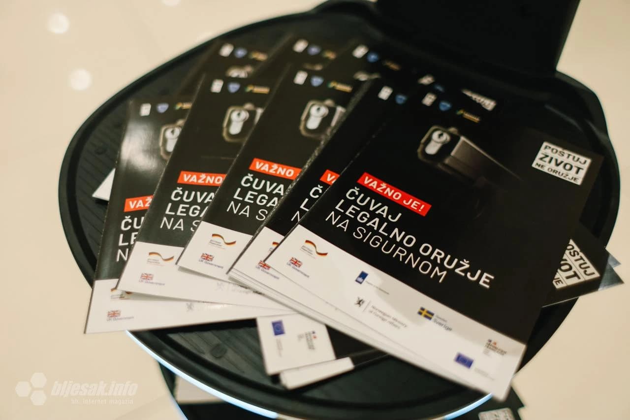 Kampanja "Poštuj život, a ne oružje" u Mostaru