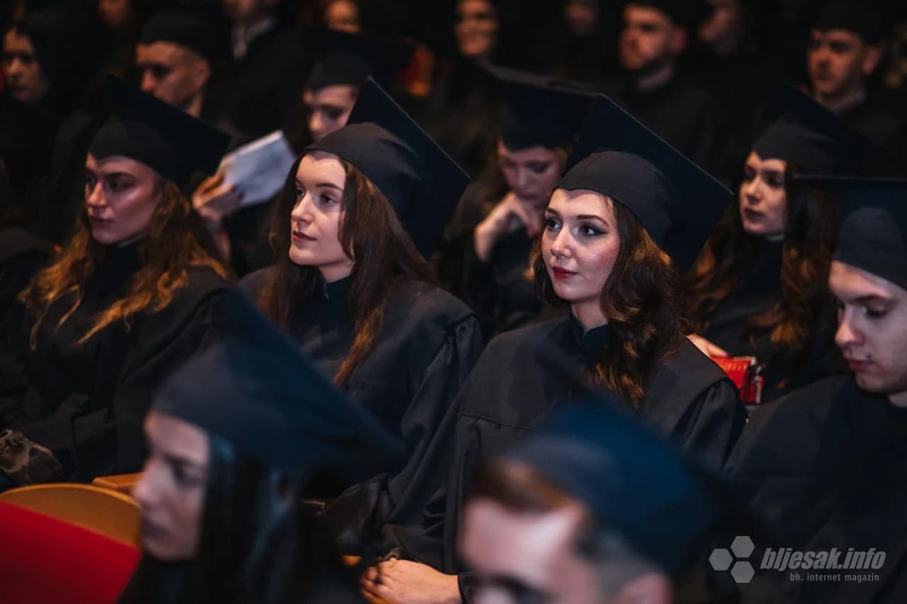 Promocija diplomiranih studenata Filozofskoga fakulteta u Mostaru