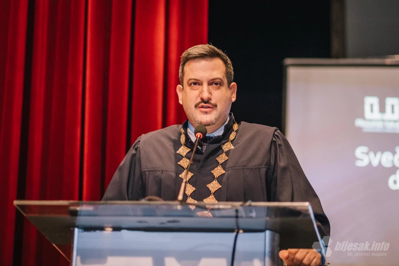 Promocija diplomiranih studenata Filozofskoga fakulteta u Mostaru