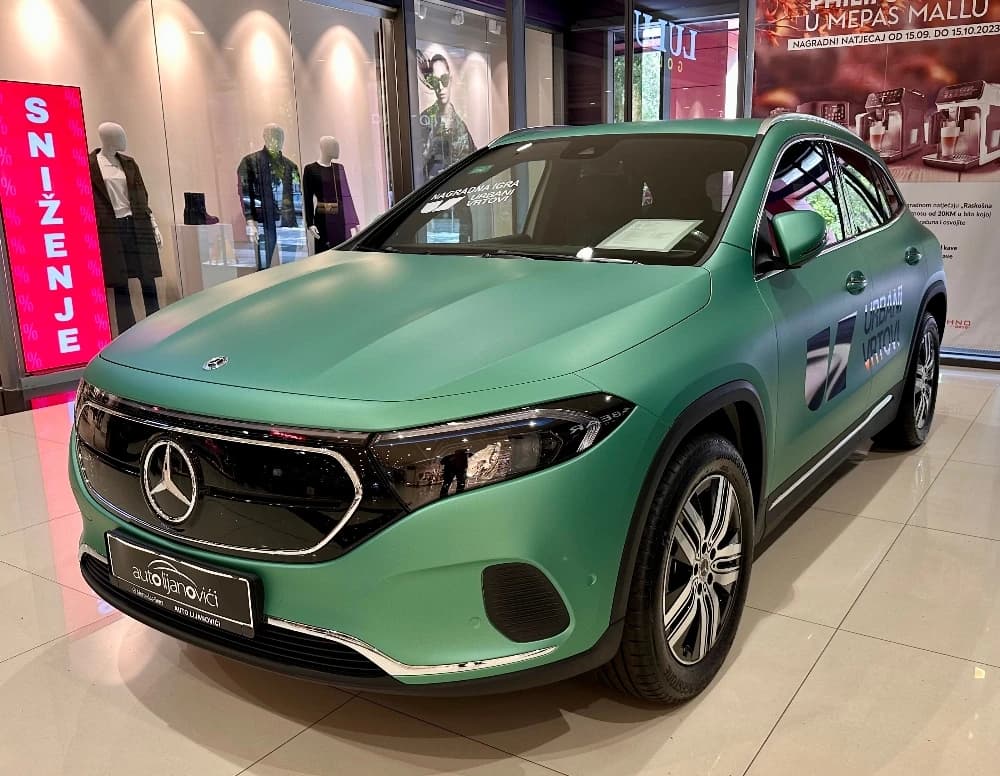 Kompleks Urbani vrtovi daruje električni Mercedes-Benz EQA