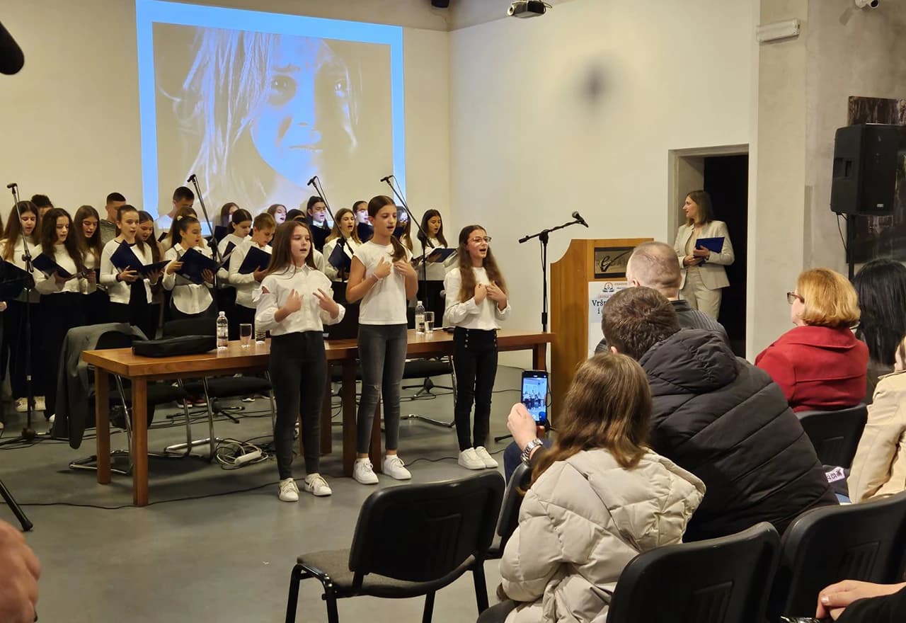 Skrenuta pažnja na važnost prevencije vršnjačkog nasilja