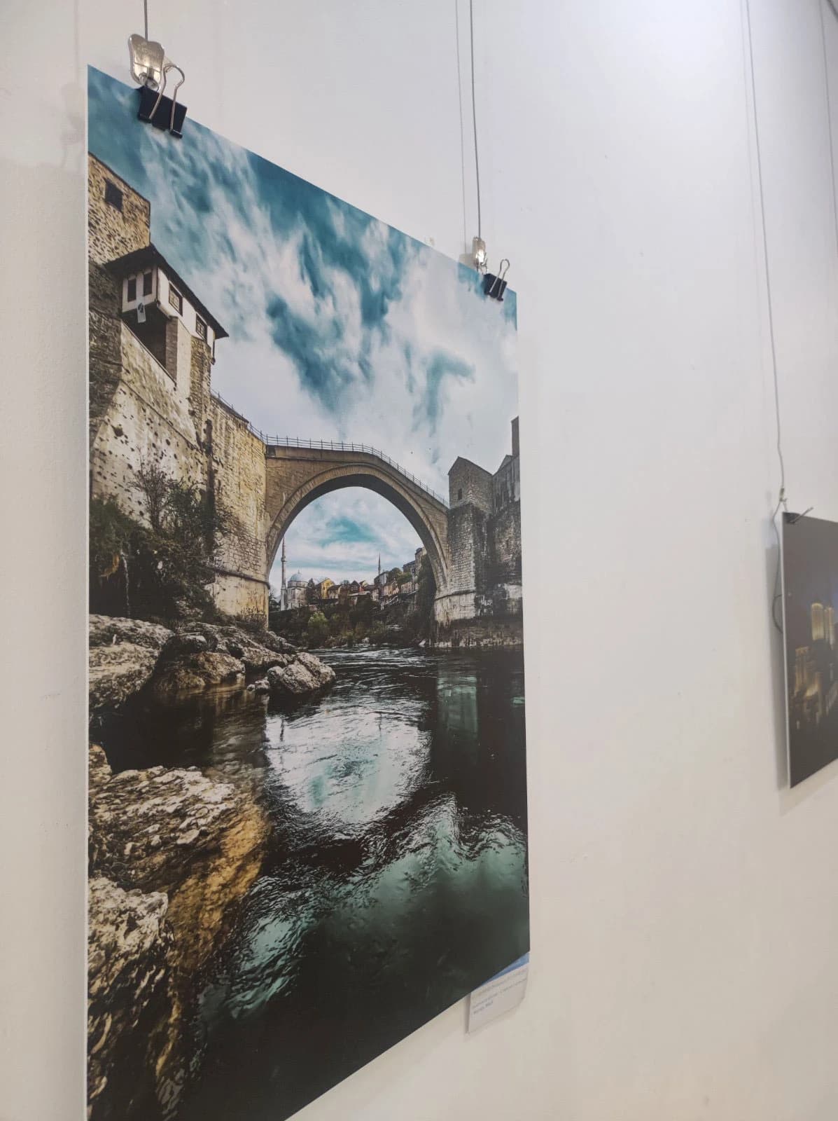 Nacionalni spomenici BiH predstavljeni kroz izložbu fotografija