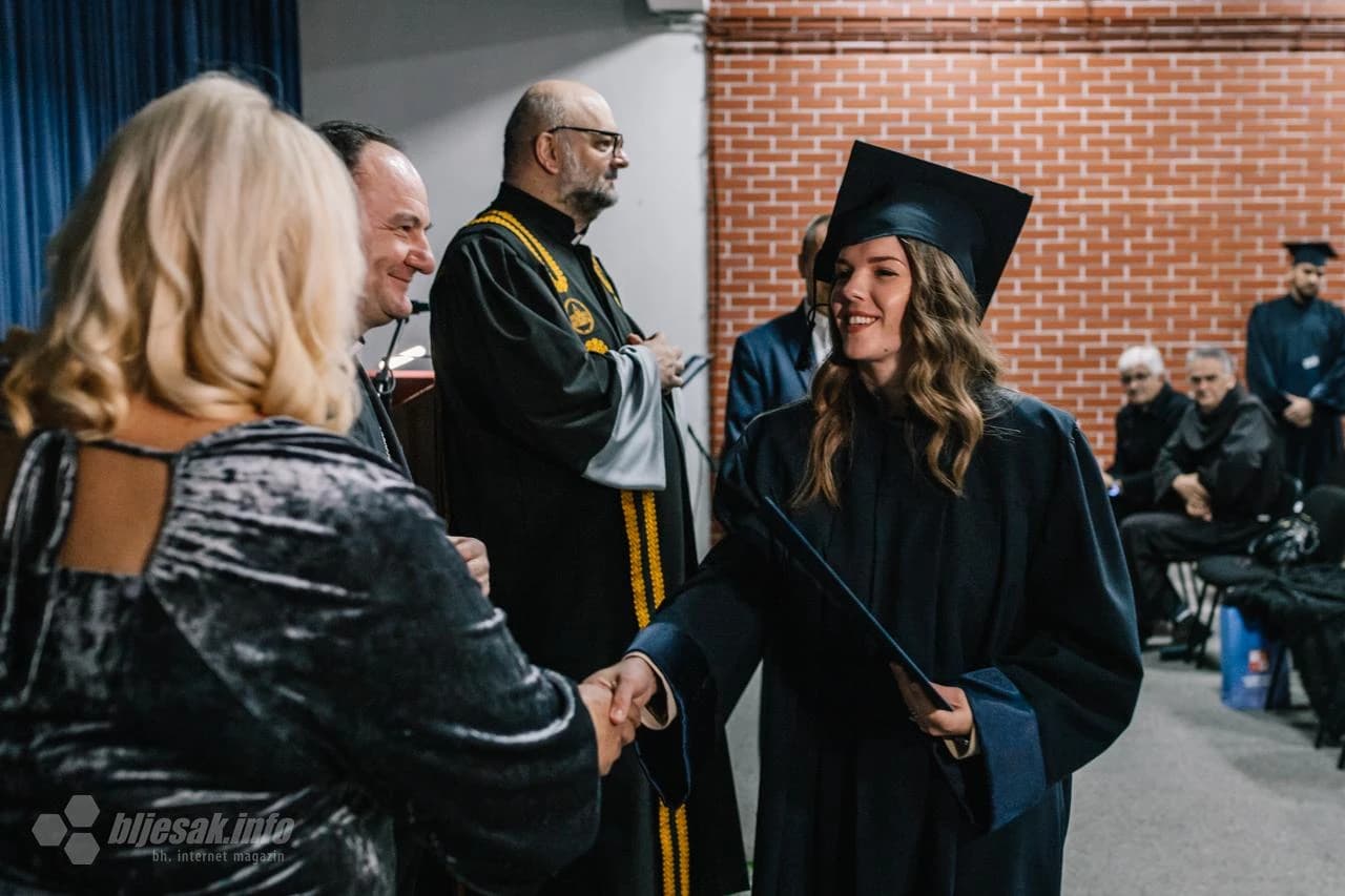 Dodjela diploma u Mostaru