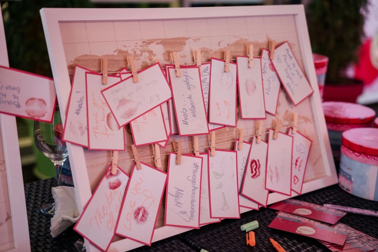 Zavirite na Mon Bourjois gala event