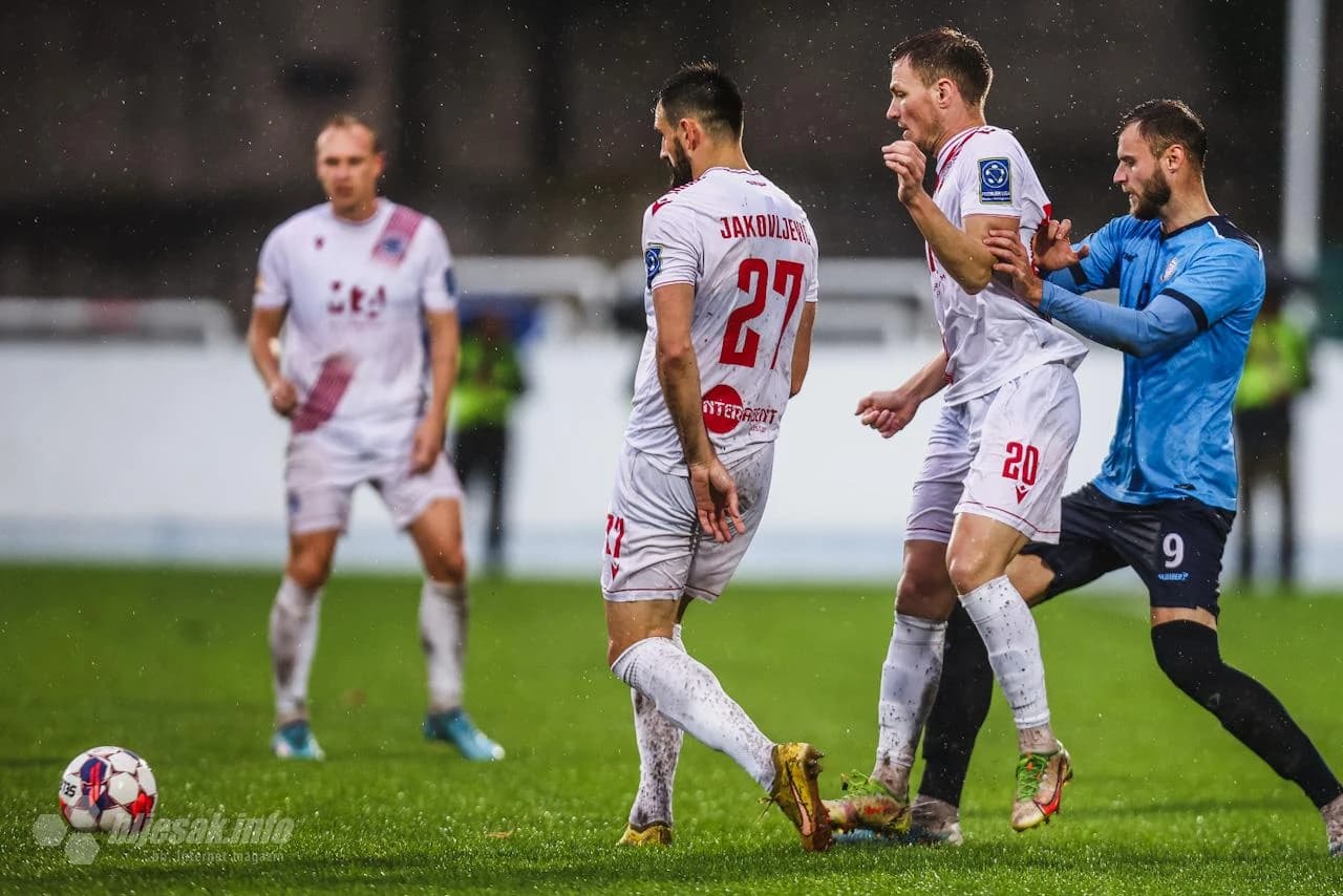 Gužva u šesnaestercu domaćih