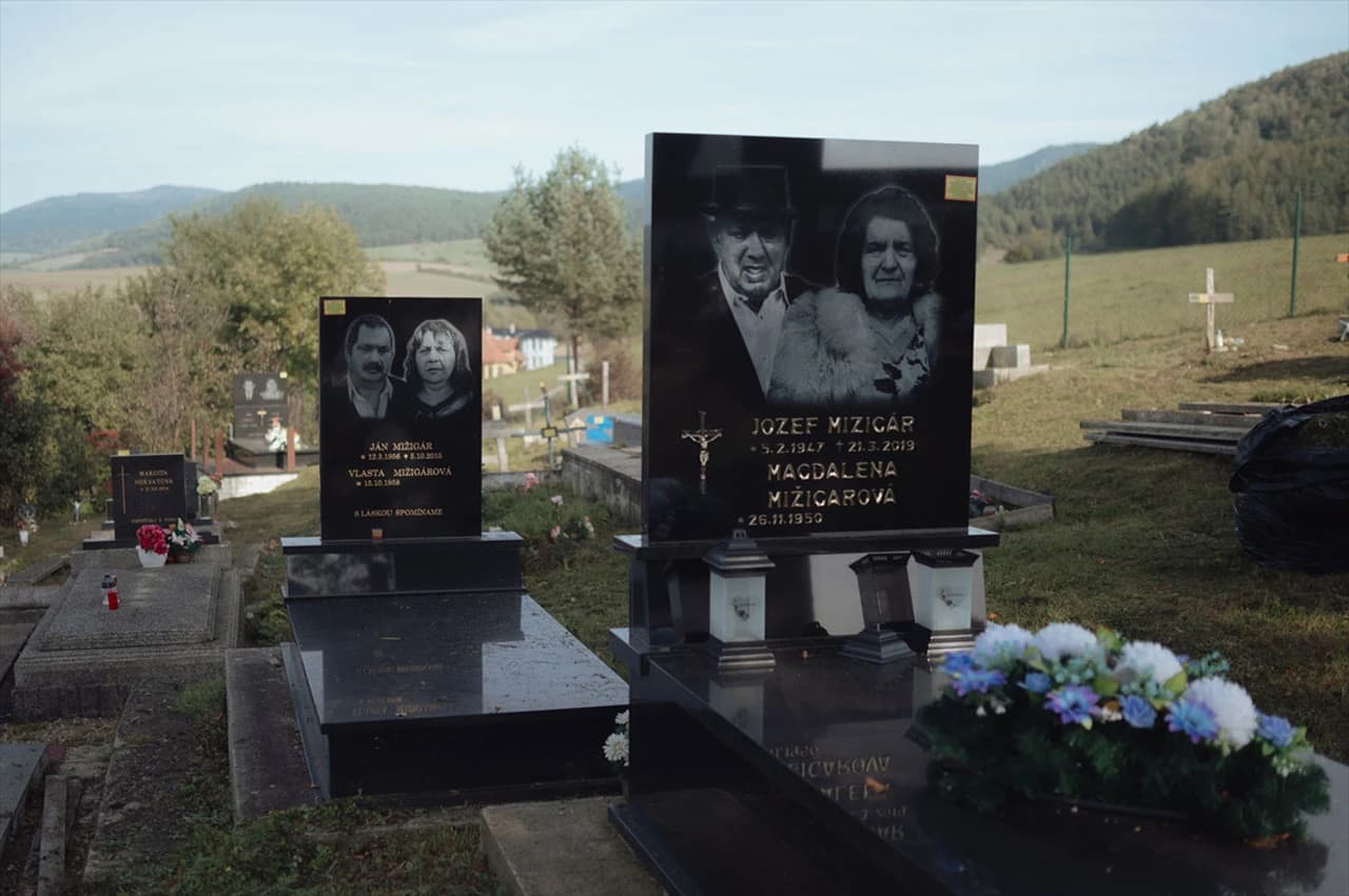 Neobičan trend u izgledu nadgrobnih spomenika