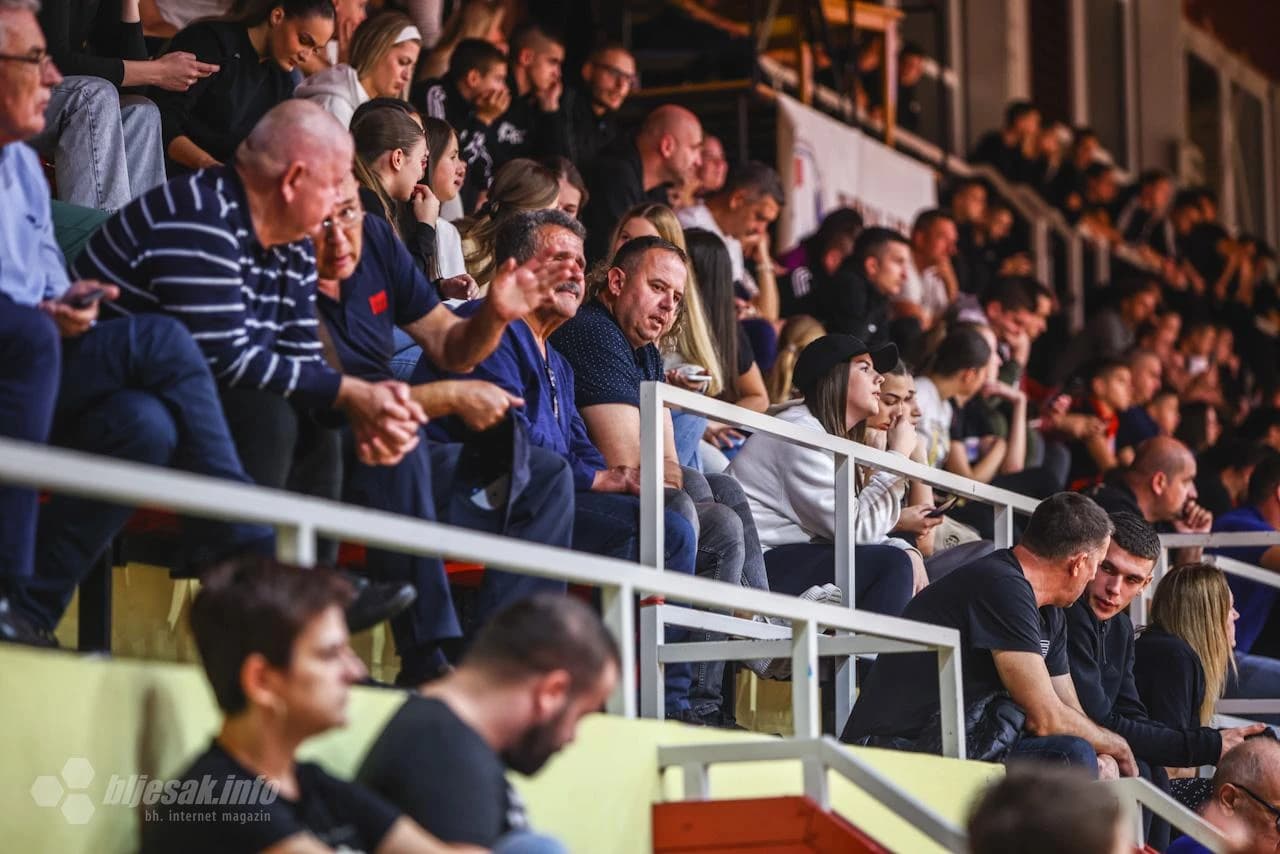 SRK Zrinjski - RK Velež