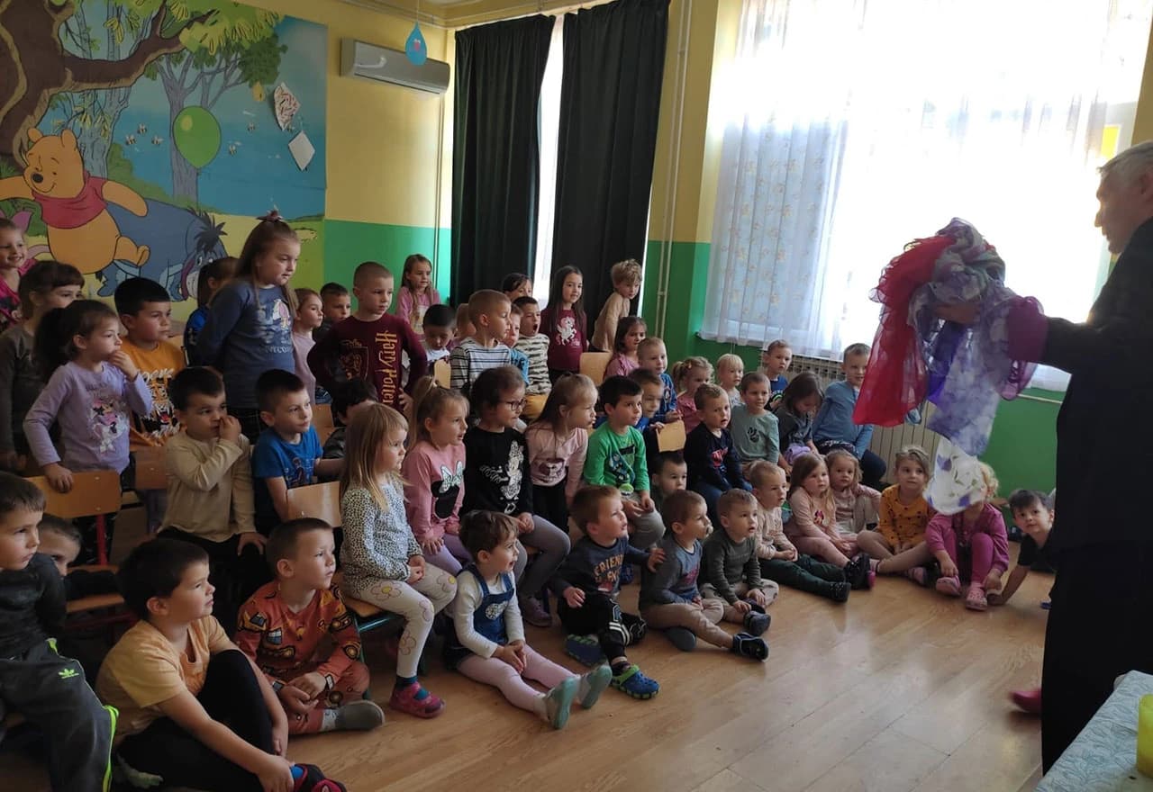 Mađioničar Maroko zabavljao mališane iz Ljubuškog i Vitine 