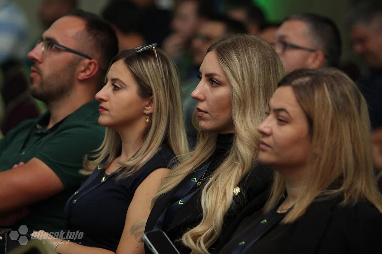 Neum: Startao Network 11