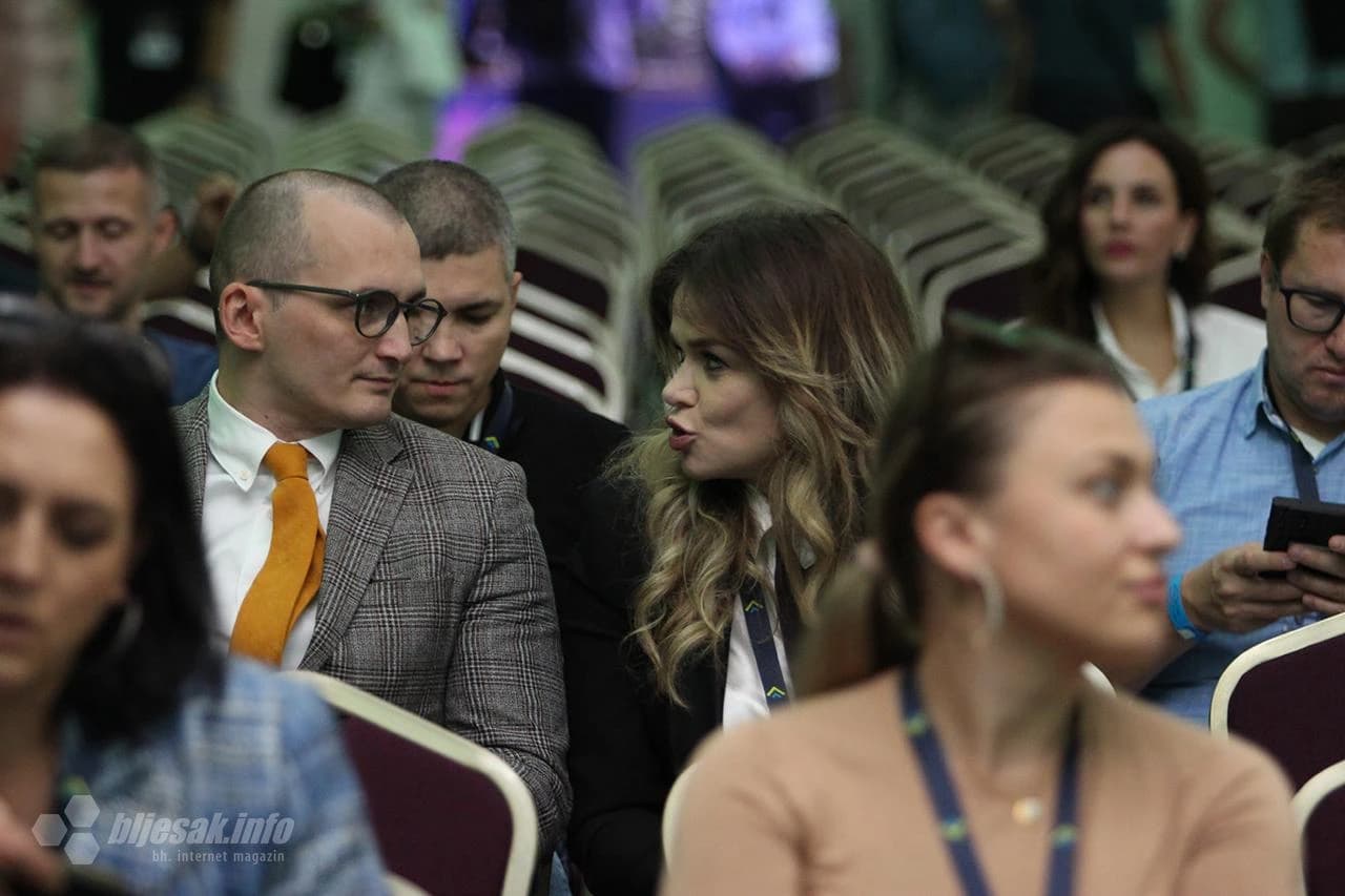 Neum: Startao Network 11