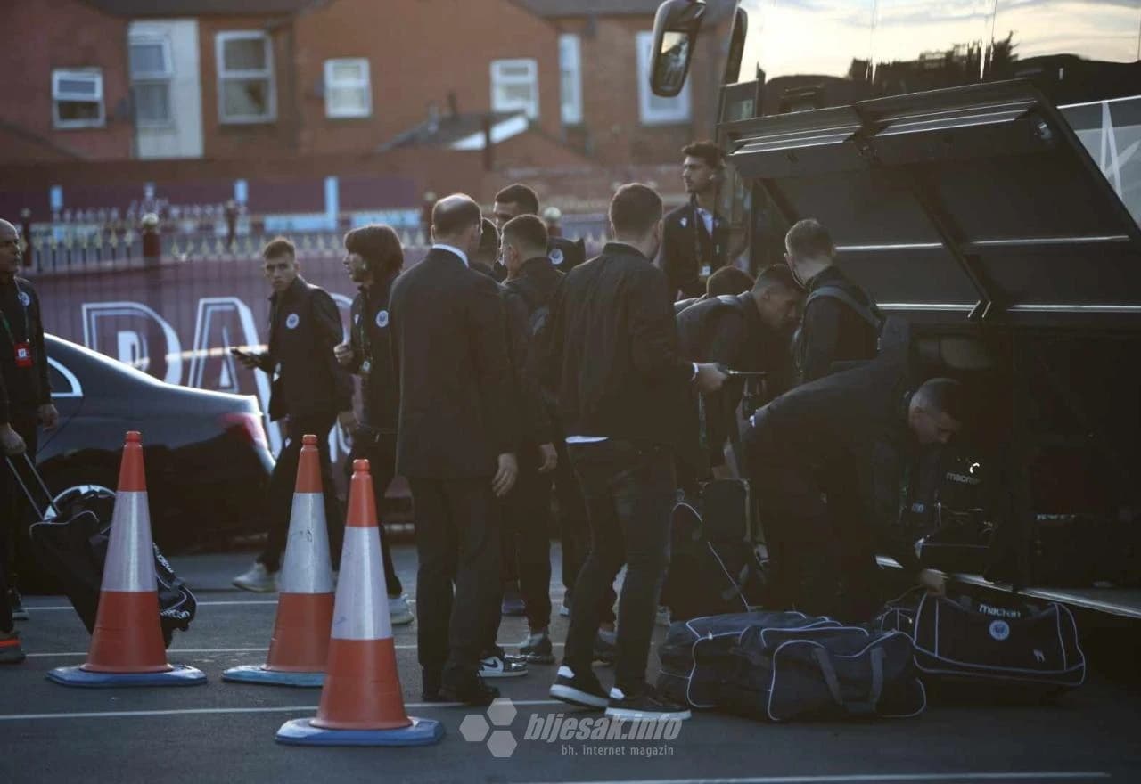 Plemići stigli na Villa Park