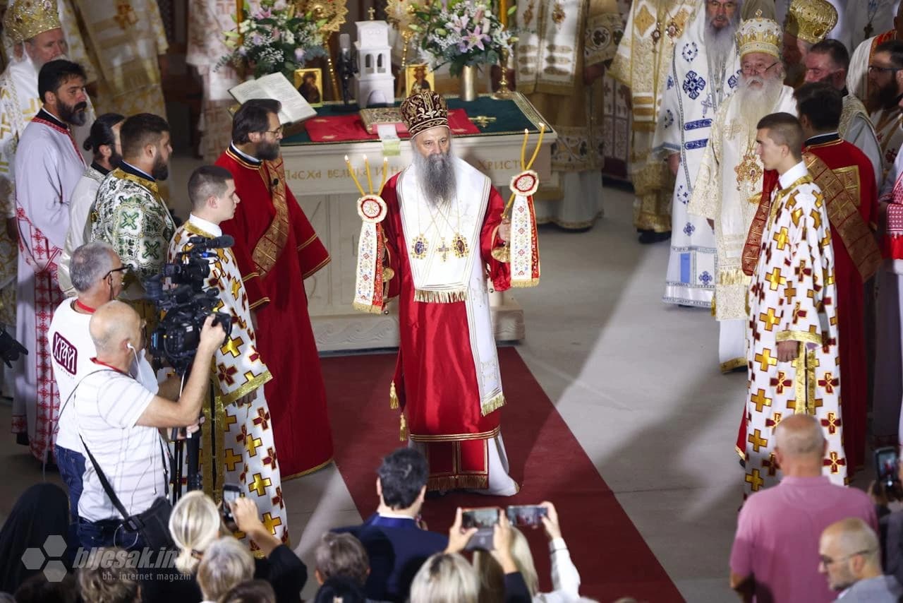 Patrijarh Porfirije služio Svetu arhijerejsku liturgiju u Sabornoj crkvi Svete Trojice