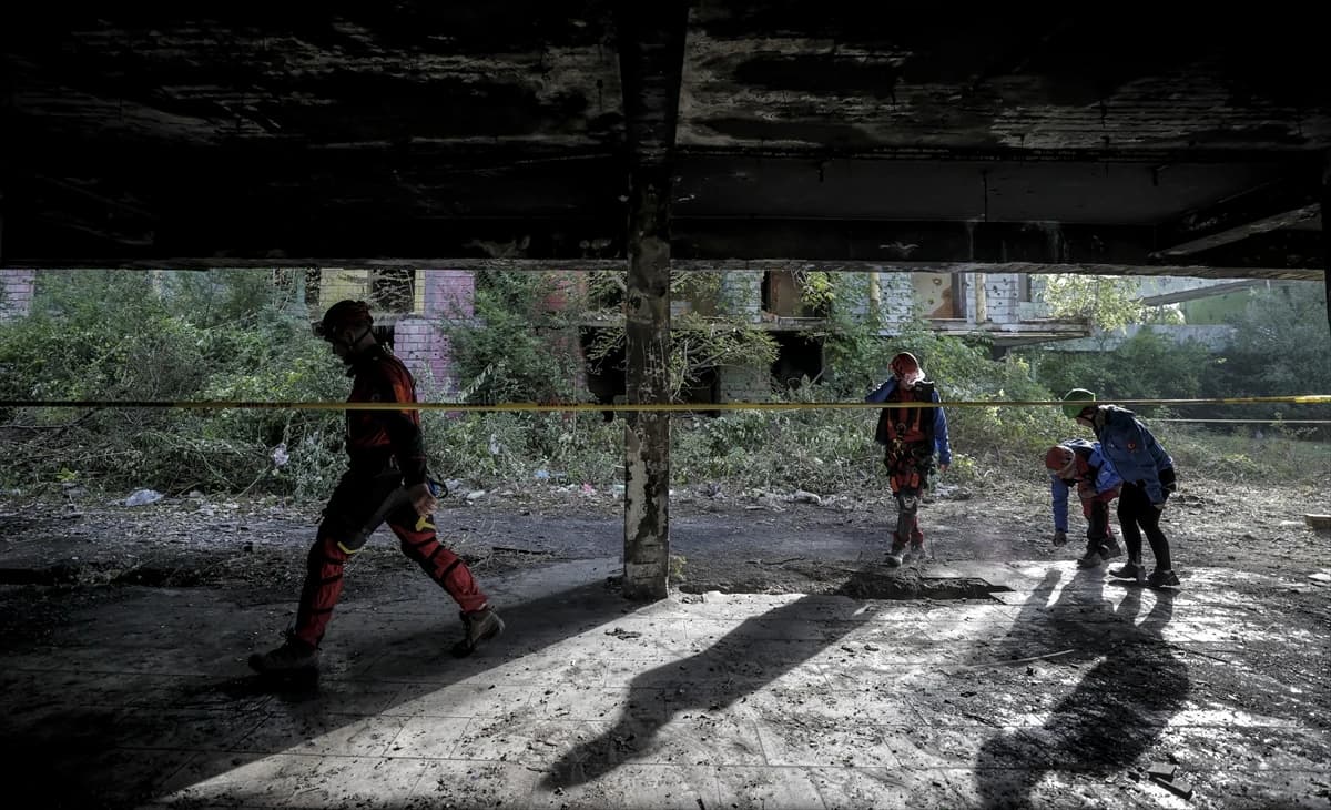 U Sarajevu održan nastavak pokazne vježbe spasilačkih timova iz BiH uz podršku TIKA-e