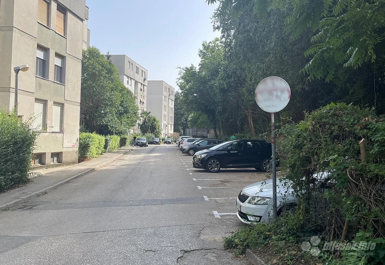 Znak zabrane na meti je onih koji ne mogu okolo