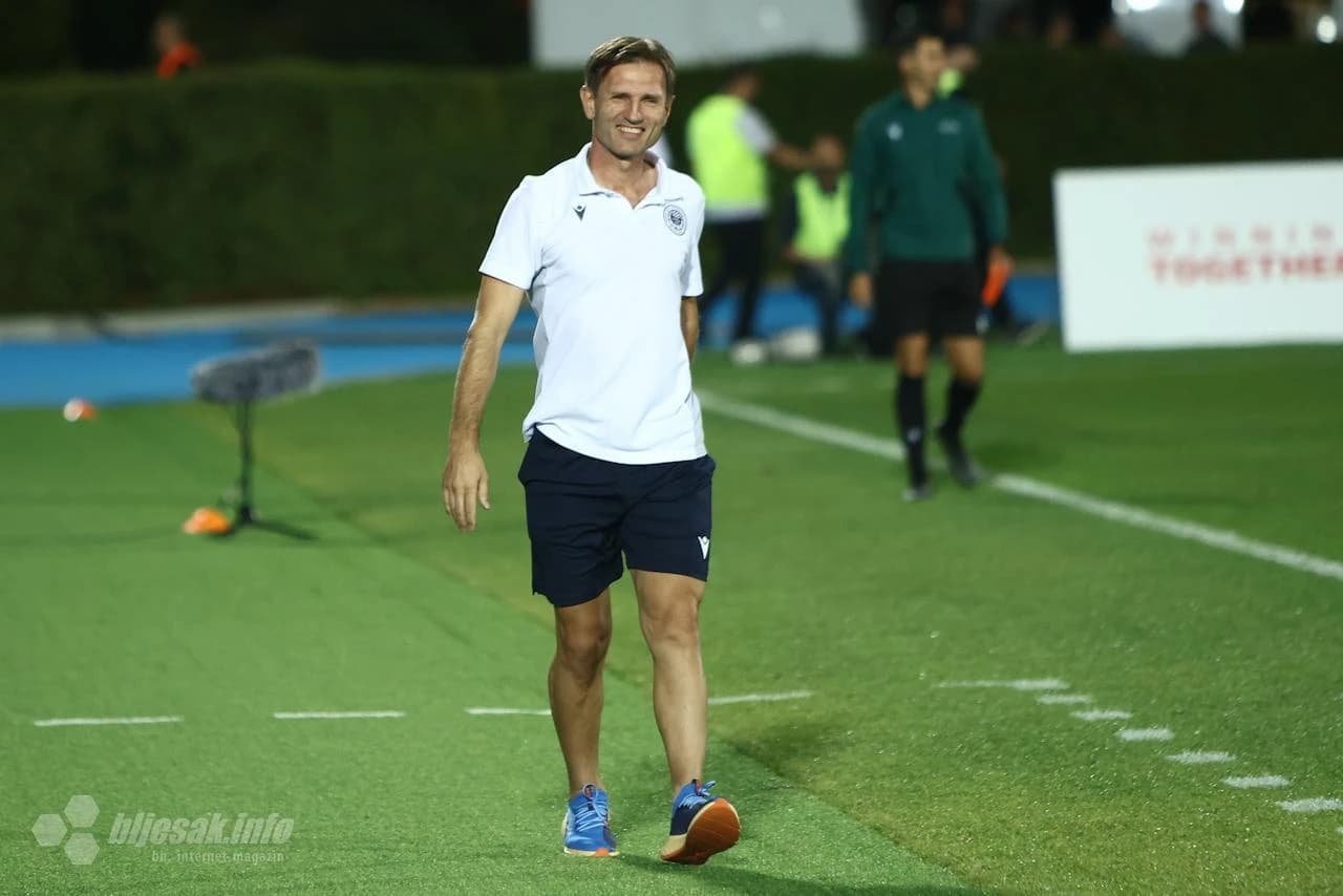 Dobra atmosfera među Plemićima na zagrijavanju