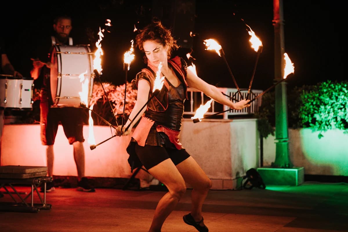 Bacači vatre na NAFF-u