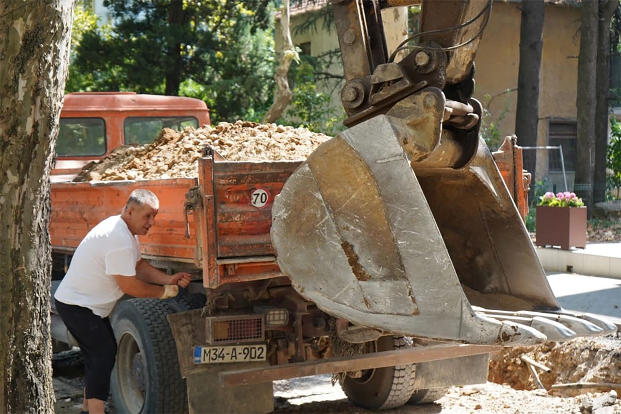 Radovi na sanaciji Ulice kralja Petra Krešimira lV