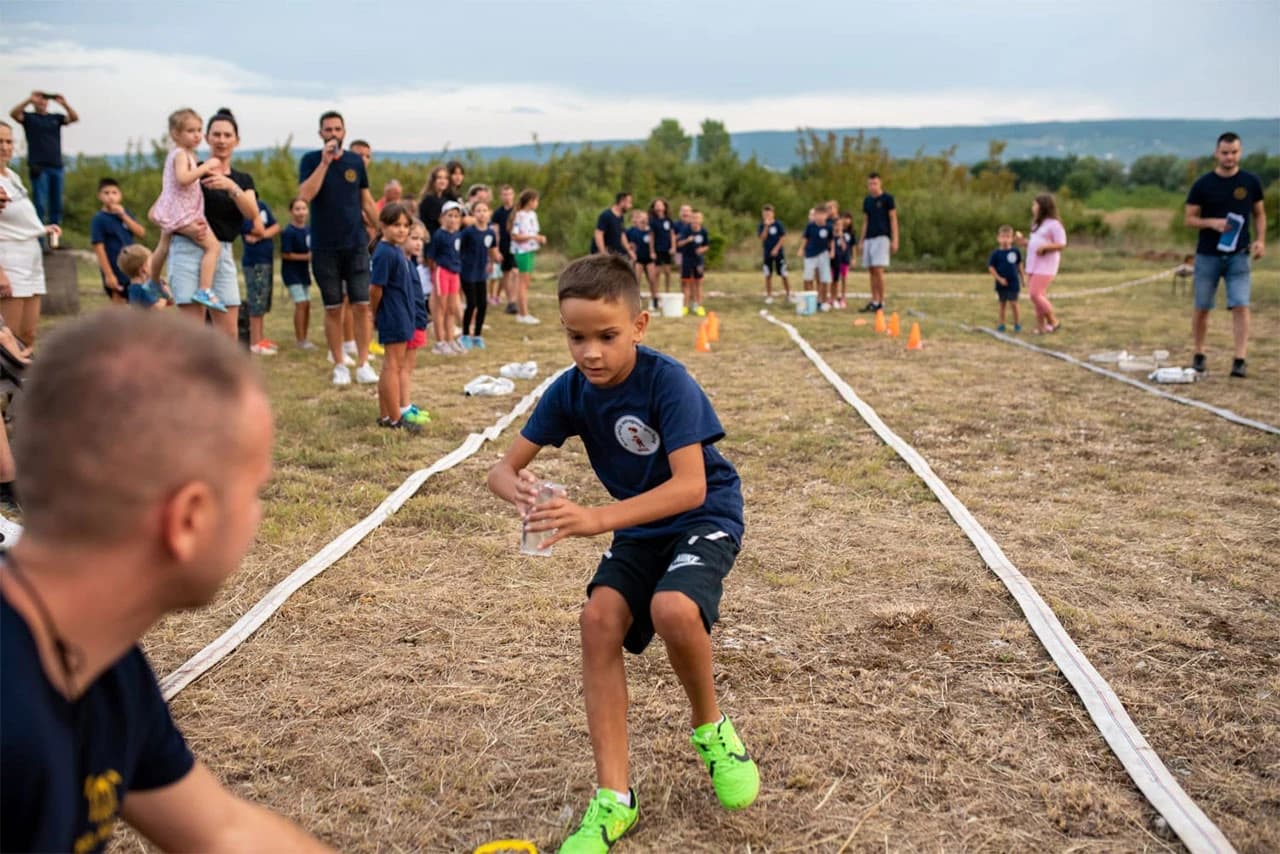 Dječje vatrogasne igre